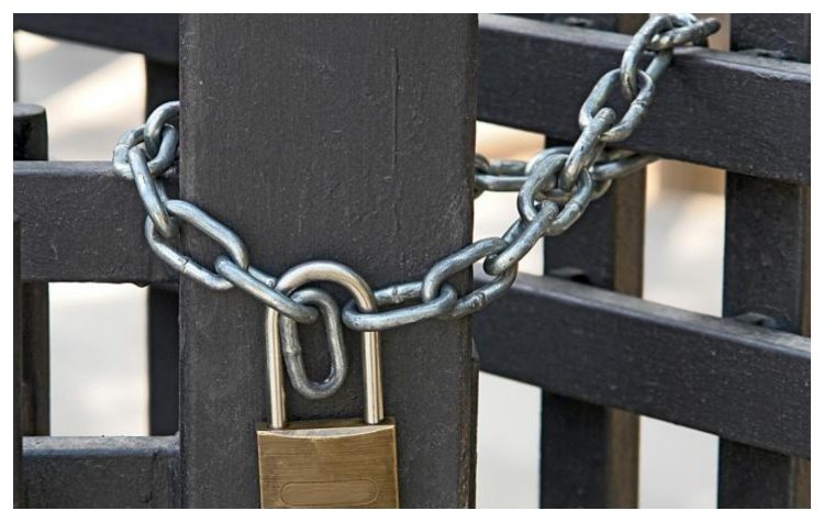 Το μεγαλύτερο δίγλωσσο σχολείο της ομογένειας στο Μόναχο απειλείται με κλείσιμο – 800 παιδιά χωρίς ελληνική εκπαίδευση!