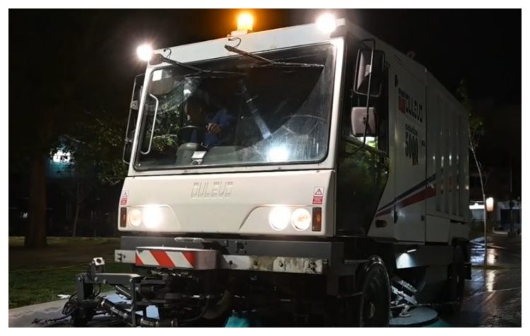 Επιχείρηση καθαριότητας σε 8 οδούς της πόλης