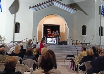 Λαμπρή γιορτή στην πλατεία Ευαγγελίστριας Νέας Χαλκηδόνας