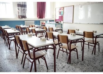 Δημοτικό Συμβούλιο: Εγκρίθηκε ψήφισμα κατά των συγχωνεύσεων τμημάτων σε σχολεία του Δήμου