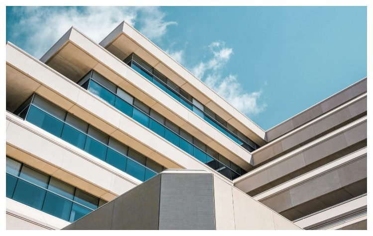 Εκδικάστηκαν στο ΣτΕ οι προσφυγές κατά του Νέου Οικοδομικού Κανονισμού, εν αναμονή απόφασης