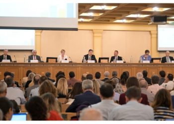 Το Εθνικό Σχέδιο για Ενέργεια και Κλίμα παρουσίασε η πολιτική ηγεσία του ΥΠΕΝ