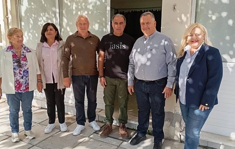 Εγκαινιάστηκε το Κοινωνικό Παντοπωλείο Νέας Φιλαδέλφειας - Νέας Χαλκηδόνας