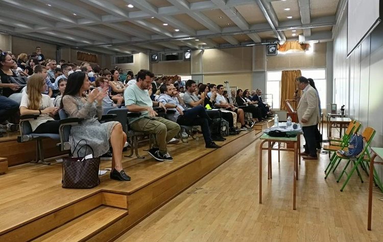 Στο Δήμο Νέας Φιλαδέλφειας – Νέας Χαλκηδόνας η βράβευση μαθητών που διακρίθηκαν στους Πανελλήνιους Διαγωνισμούς Φυσικής