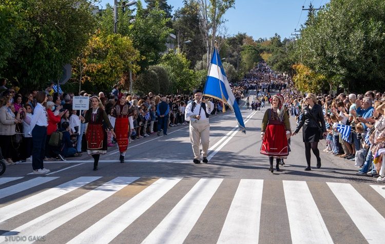 Με λαμπρότητα ο εορτασμός της Εθνικής Επετείου στη Φιλοθέη