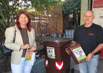 Άρχισε η τοποθέτηση ατομικών καφέ κάδων σε κατοικίες της Λυκόβρυσης και της Πεύκης