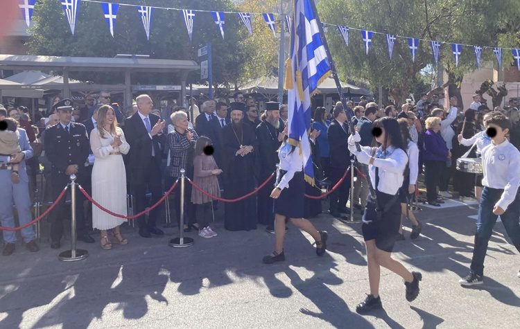 Με τη δέουσα λαμπρότητα τίμησε την 28η Οκτωβρίου ο Δήμος Μεταμόρφωσης