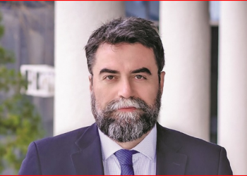 Βασίλης Οικονόμου: «Το Δεκέμβριο οι απευθείας πληρωμές με κάρτα στα ΜΜΜ»