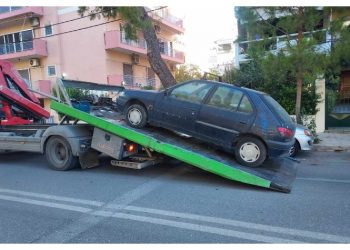 Συνεχίζεται η περισυλλογή εγκαταλελειμμένων οχημάτων