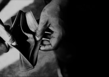 Το έγκλημα της φτώχειας