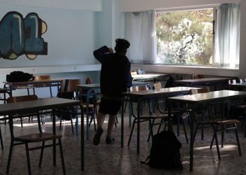 1ο Γυμνάσιο Παπάγου: Άκυρες οι συγχωνεύσεις τμημάτων