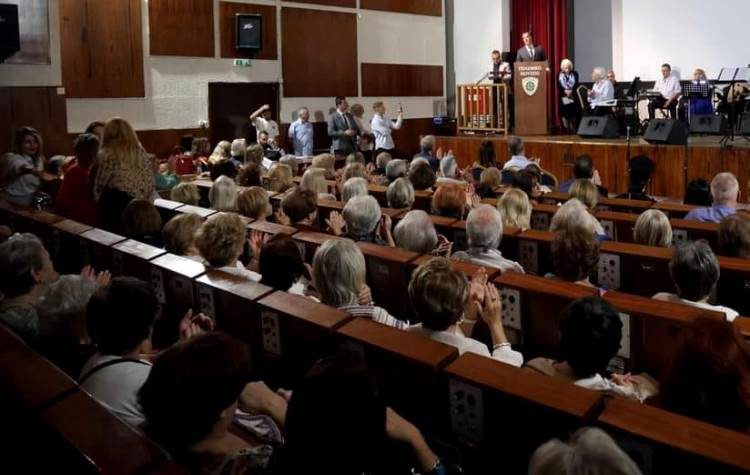 Σύλλογος Επιστημόνων: Κοσμοσυρροή στη βραδιά για το Αιγαίο