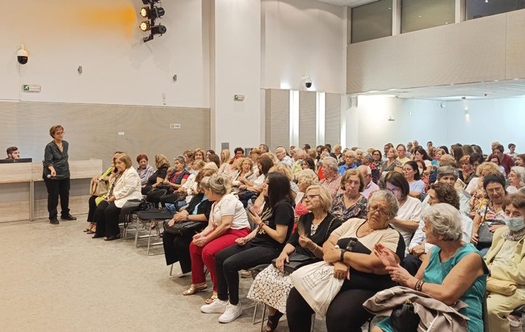 Οι κάτοικοι της Μεταμόρφωσης στήριξαν εμπράκτως το Κοινωνικό Φαρμακείο