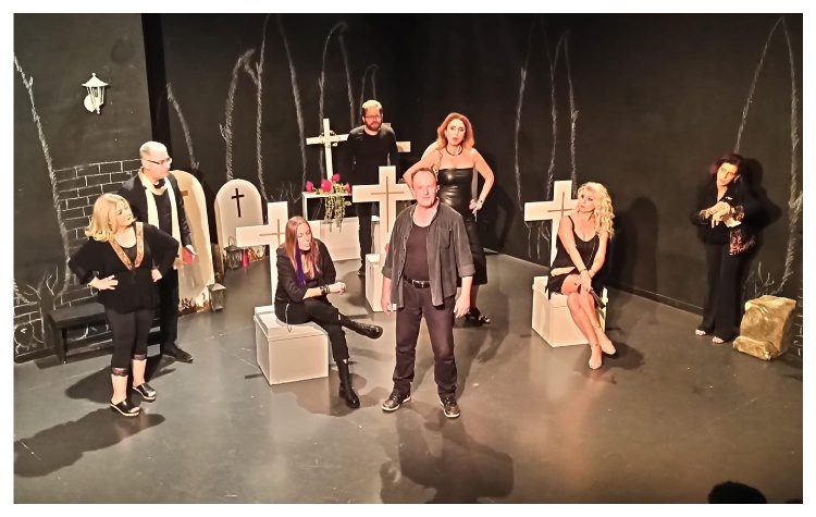 «9 σακουλάκια κόλλυβα» στο Θέατρο Διθύραμβος