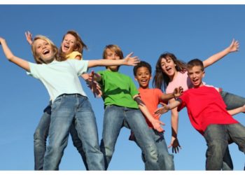 «Συναντώντας τον έφηβο»: συνεχίζονται οι συναντήσεις της Σχολής Γονέων