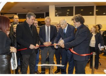 Εγκαινιάστηκε η 62η Πανελλήνια Έκθεση Κεραμικής στο Μαρούσι