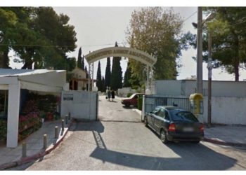 «Μαρούσι Αδέσμευτη Φωνή»: «Επιλεκτική λογοδοσία Αμπατζόγλου για τα προβλήματα του νεκροταφείου»