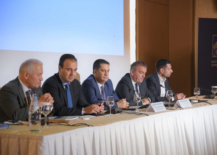 ΚΕΔΕ: Δεύτερη ημέρα του συνεδρίου με συζήτηση για ζητήματα αιχμής για τους Δήμους