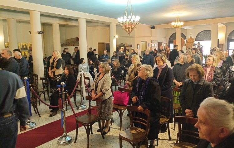 Σε κλίμα ευλάβειας ο εορτασμός του Αγίου Μηνά στη Νέα Φιλαδέλφεια