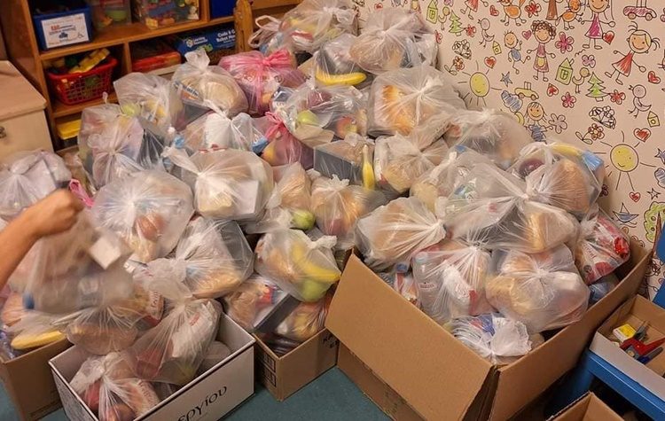 Κέντρο Προσχολικής Αγωγής «Ήλιος»: Δέματα «Αγάπης» σε άστεγους και άπορους