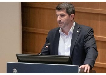 Β. Ξυπολυτάς: «Πράξη ευθύνης η επέτειος του Πολυτεχνείου»