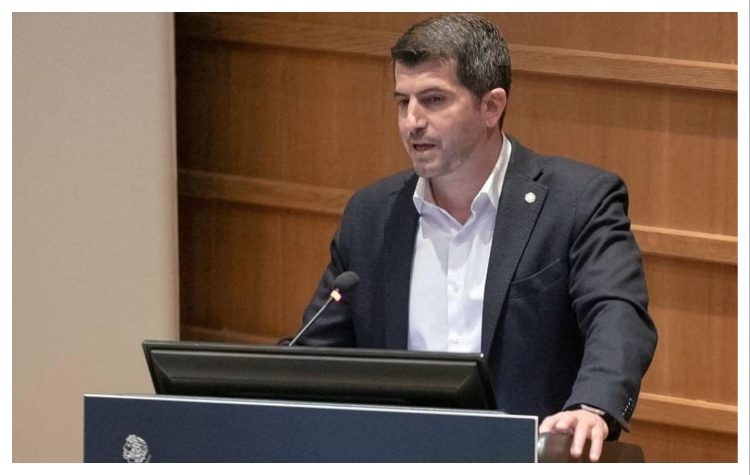 Β. Ξυπολυτάς: «Πράξη ευθύνης η επέτειος του Πολυτεχνείου»