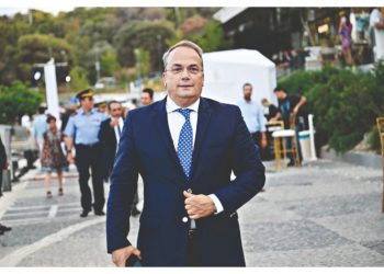 Γρηγόρης Κωνσταντέλλος στην «Α»: «Αποστολή μου είναι όπου βλέπω τσιμέντο να το μειώνω»