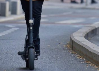 Λεωφόρος Μεσογείων: Τραυματίστηκε σοβαρά 12χρόνος με πατίνι