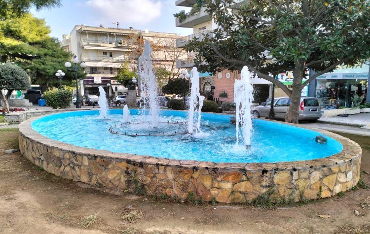 Γήπεδο 5×5 απέκτησε το Γυμνάσιο Λυκόβρυσης