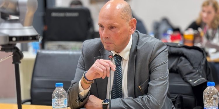 «Λευκός καπνός» για «Συμπαραστάτη του Δημότη»