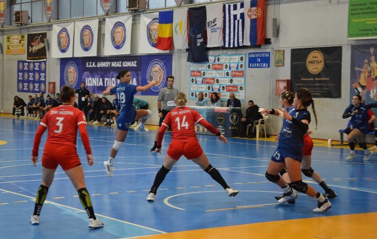 Χάντμπολ: Σημαντικό βήμα πρόκρισης για τον ΟΦΝΙ