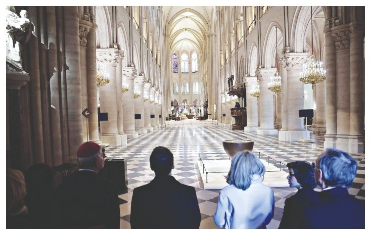 Παναγία των Παρισίων: Η αναγέννηση μέσα από τις στάχτες