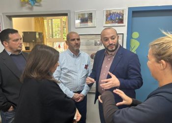 Επίσκεψη του Μάριου Ψυχάλη στο Ειδικό Δημοτικό Σχολείο Κωφών/Βαρήκοων