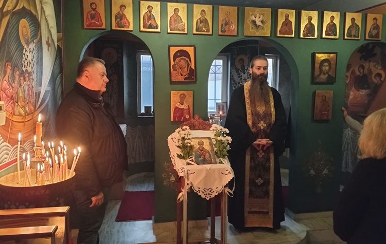 Λαμπρός εορτασμός του Αγίου Νικολάου στο παρεκκλήσι στο Κ.Η.Φ.Η. Νέας Φιλαδέλφειας