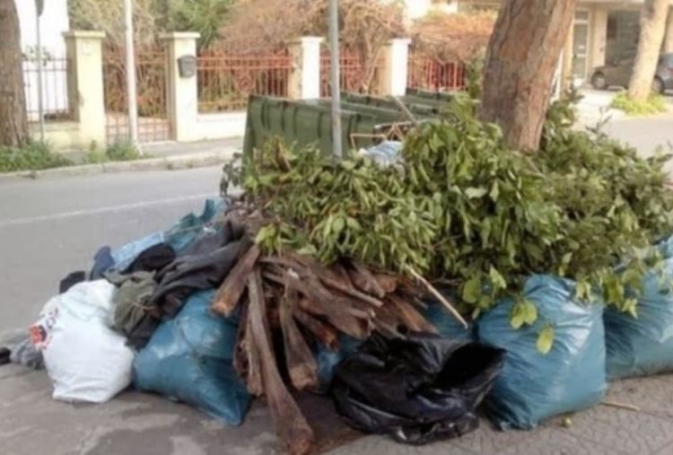 Δήμος Πεντέλης προς δημότες: «Μην αφήνετε ογκώδη και κηπαία κατά τις ημέρες των εορτών»