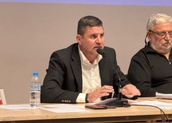 «Άναψε» η συζήτηση στο Δημοτικό Συμβούλιο για τα σχολεία