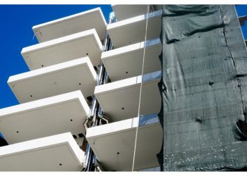 ΣτΕ: Αντισυνταγματικές οι επίμαχες διατάξεις του Νέου Οικοδομικού Κανονισμού - Η πρώτη αντίδραση του ΥΠΕΝ