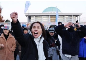 Άρση στρατιωτικού νόμου στη Νότια Κορέα - Ωθείται σε παραίτηση ο πρόεδρος