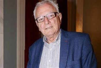 «Έφυγε» από τη ζωή ο δημοσιογράφος Κώστας Χαρδαβέλλας