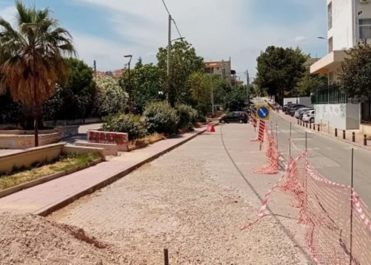 ΔΡΑΣΗ: «Στο μέλλον, ίσως να συγκαλείται Δημοτικό Συμβούλιο μόνον όταν η κυβέρνηση θέλει να ανακοινώσει νέα ‘’δώρα’’»