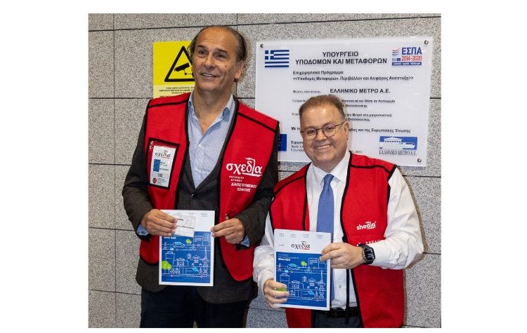 O Μπάνε Πρέλεβιτς και ο Ντίνος Κούης φόρεσαν τα κόκκινα γιλέκα της «Σχεδίας»