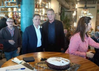 ΣΥΡΙΖΑ Χολαργού - Παπάγου: Κοπή πίτας με μήνυμα κομματικής ανασυγκρότησης