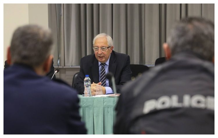 Σύσκεψη Θ. Αμπατζόγλου με στελέχη της ΕΛ.ΑΣ. και του Υπουργείου Προστασίας του Πολίτη για την παραβατικότητα ανηλίκων στο Μαρούσι