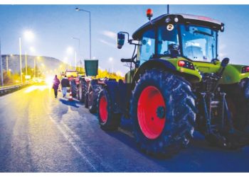 Αγροτικές κινητοποιήσεις: Στους δρόμους και στα μπλόκα