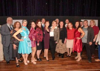 Σύλλογος «Αργώ»: «Κέρδισε» και το κοινό της Πεύκης η θεατρική ομάδα