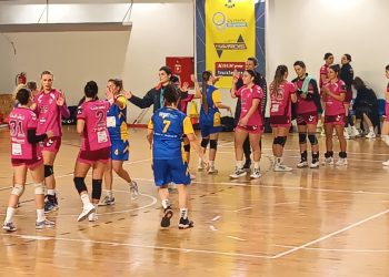 Χάντμπολ: Μια καλή προπόνηση για τον ΟΦΝΙ στη Νίκαια (φώτος)