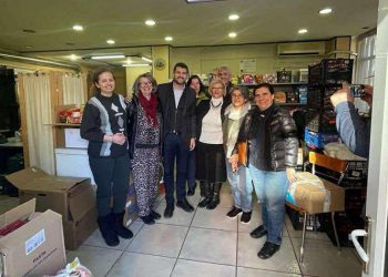 Επισκέψεις, κάλαντα και ευχές στη Νέα Ερυθραία