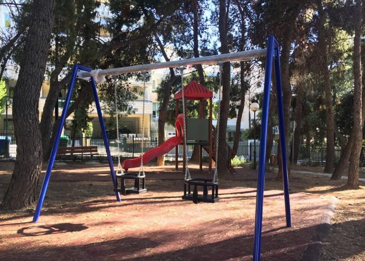 Ξεκινούν μέσα στη χρονιά, αναβαθμίσεις σε τέσσερις παιδικές χαρές