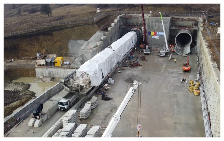 Έλληνες μηχανικοί «τρυπούν» τα Καρπάθια