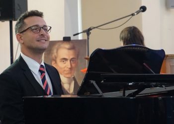 Τα Μουσικά Σύνολα του Δήμου Μεταμόρφωσης καλωσορίζουν τον μαέστρο Γιώργο Σιτώτη